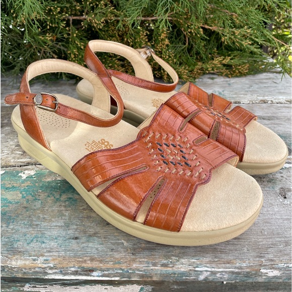 SAS brown leather Huarache quarter strap sandals